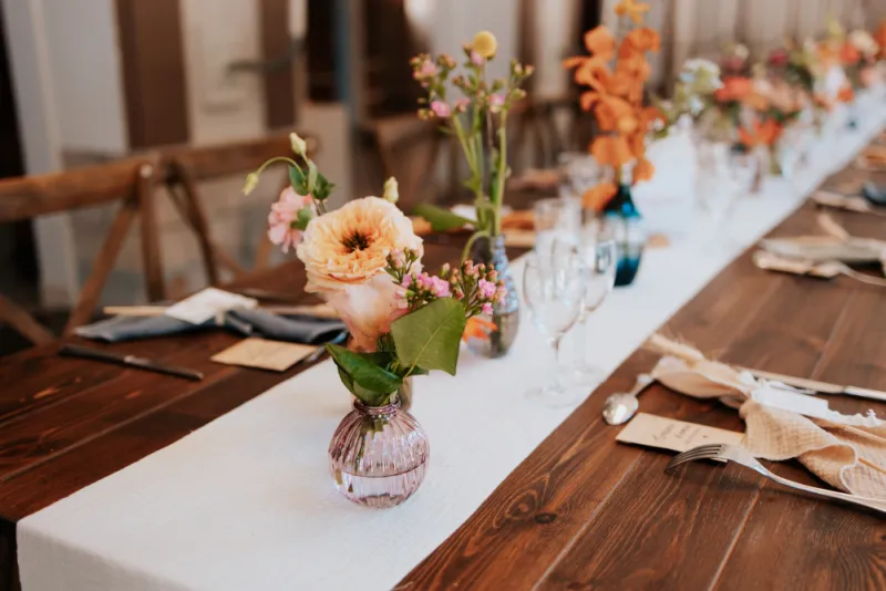 Photographe de mariage au Domaine des bains de Guillon à Guillon-les-Bains, Besançon, TAILS PHOTOGRAPHIE