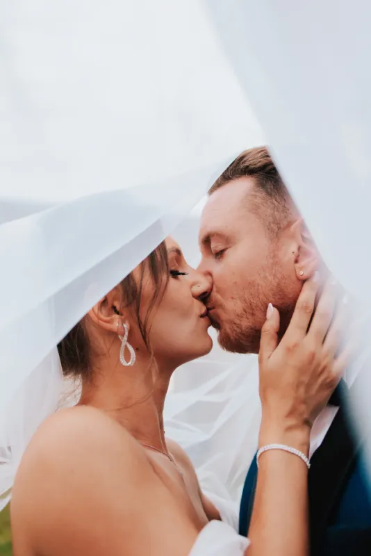 Mariage aux Forges de Fraisans, Besançon, TAILS PHOTOGRAPHIE