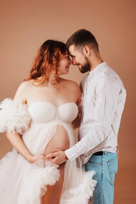 Shooting photo grossesse en couple à Besançon, Besançon, TAILS PHOTOGRAPHIE