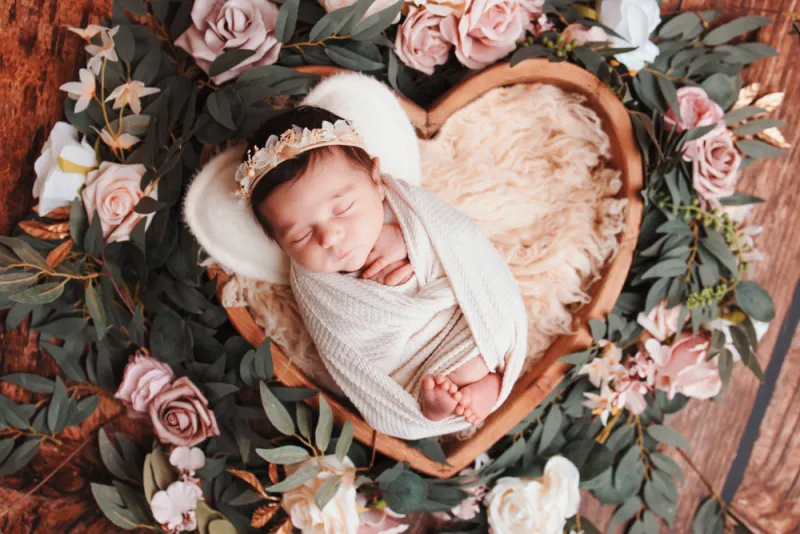 Séance photo naissance fille à Besançon