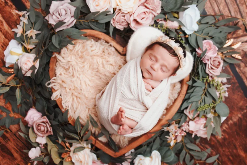 Séance photo naissance fille à Besançon