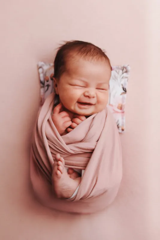 Séance photo nouveau né en studio à Besançon