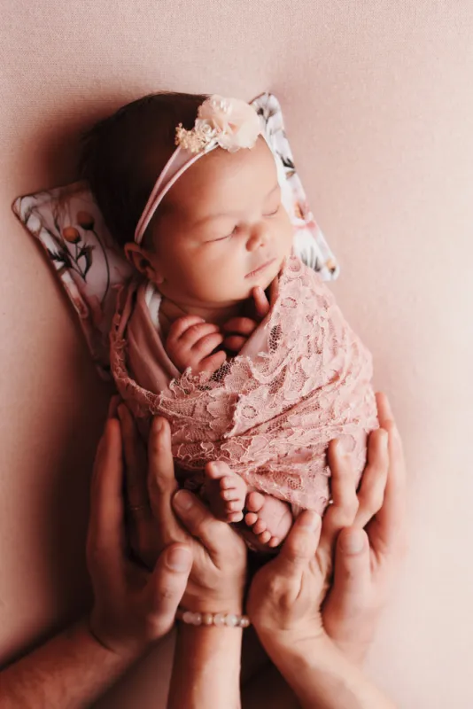 Séance photo nouveau né en studio à Besançon