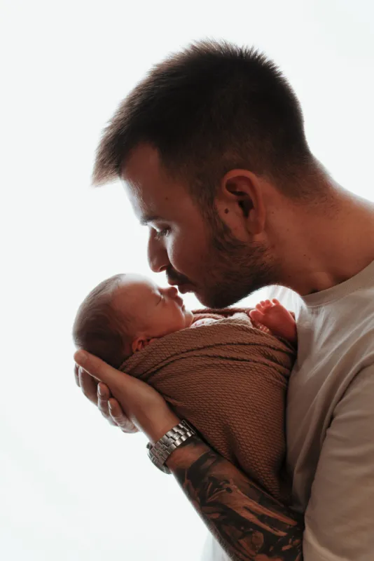 Photographe shooting naissance en famille à Besançon