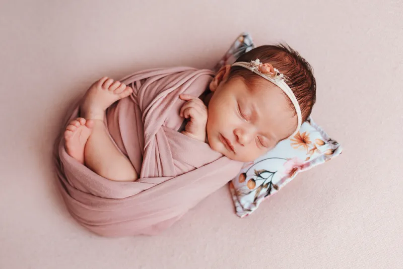 Shooting photo naissance en studio à Besançon