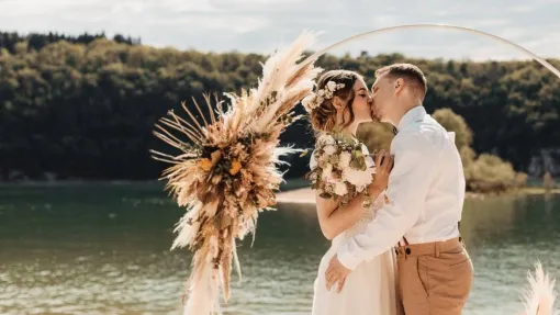 Photographe professionnelle de mariage en Franche-Comté, Besançon, TAILS PHOTOGRAPHIE