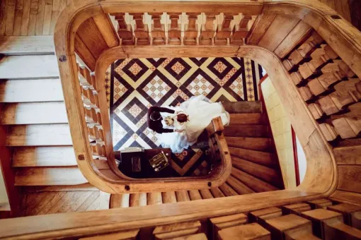 Photographe professionnelle photos de mariage hivernal à l'Espace Beltane à Amondans, Besançon, TAILS PHOTOGRAPHIE