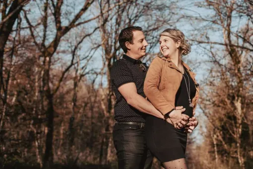 Photographe professionnelle séance photo grossesse à Besançon, Besançon, TAILS PHOTOGRAPHIE