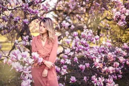 Photographe professionnelle shooting portrait femme à Besançon, Besançon, TAILS PHOTOGRAPHIE