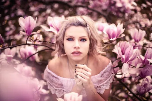 Photographe professionnelle shooting portrait femme à Besançon, Besançon, TAILS PHOTOGRAPHIE