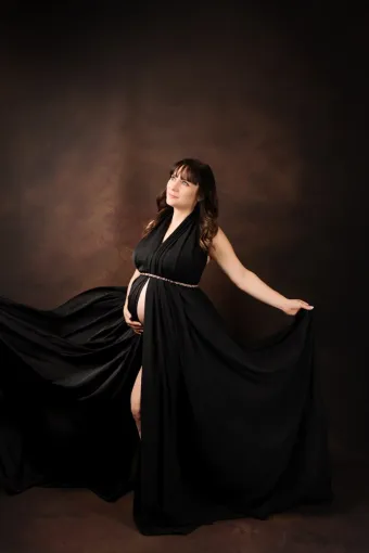 Photographe professionnelle séance photo grossesse en studio à Besançon, Besançon, TAILS PHOTOGRAPHIE