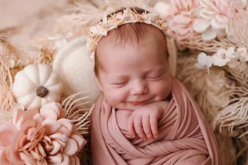 Photographe pour shooting photo naissance fille en studio à Besançon, Besançon, TAILS PHOTOGRAPHIE