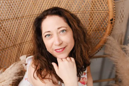 Photographe pour shooting photo portrait de femme en studio à Besançon, Besançon, TAILS PHOTOGRAPHIE