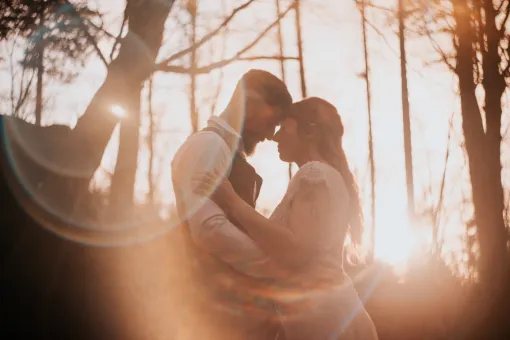 Photographe mariage à Besançon réservations 2027