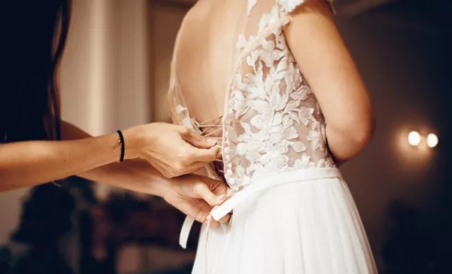 Les préparatifs du mariage, un moment riche en émotions, Besançon, TAILS PHOTOGRAPHIE