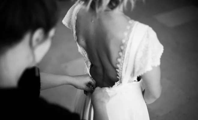 Les préparatifs du mariage, un moment riche en émotions, Besançon, TAILS PHOTOGRAPHIE