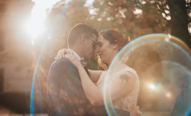 Photographe professionnelle de mariage à la Villa palladienne à Syam, Besançon, TAILS PHOTOGRAPHIE