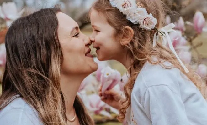 Mini Séance Photo Fleurie à Besançon, Besançon, TAILS PHOTOGRAPHIE