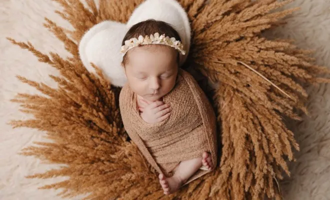 Photographe professionnelle pack shooting grossesse et naissance en studio à Besançon, Besançon, TAILS PHOTOGRAPHIE