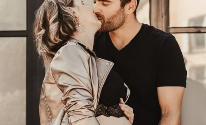 Photographe Besançon séance photo grossesse style rock, Besançon, TAILS PHOTOGRAPHIE