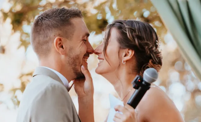 Photographe de mariage professionnelle en Franche-Comté, Besançon, TAILS PHOTOGRAPHIE