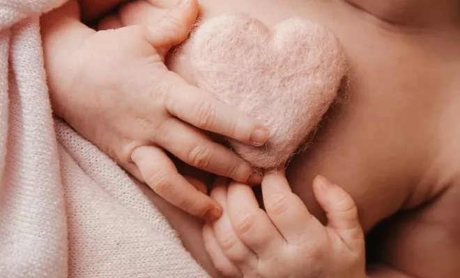 Photographe pour séance photo naissance en studio à Besançon, Besançon, TAILS PHOTOGRAPHIE