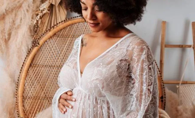 Photographe pour shooting photo grossesse en studio à Besançon, Besançon, TAILS PHOTOGRAPHIE