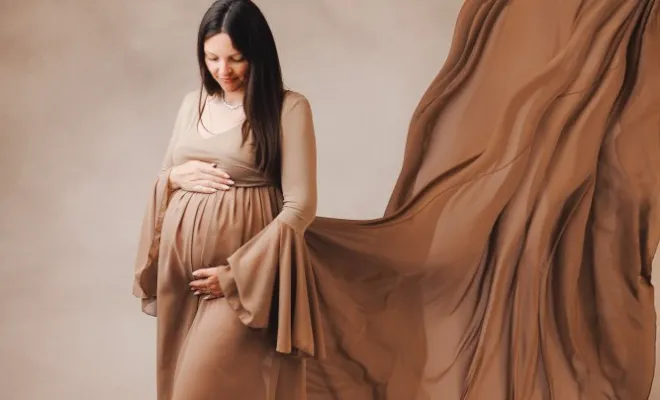 Photographe professionnelle grossesse bohème en studio à Besançon, Besançon, TAILS PHOTOGRAPHIE