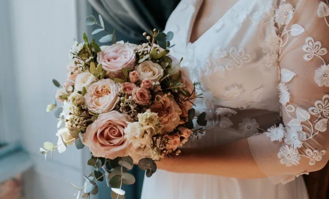 Photographe professionnelle de mariage en Bourgogne, Besançon, TAILS PHOTOGRAPHIE