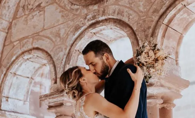 Photographe professionnelle mariage en Bourgogne, Besançon, TAILS PHOTOGRAPHIE