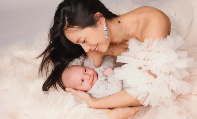 Photographe professionnelle séance photo bébé en famille à Besançon, Besançon, TAILS PHOTOGRAPHIE