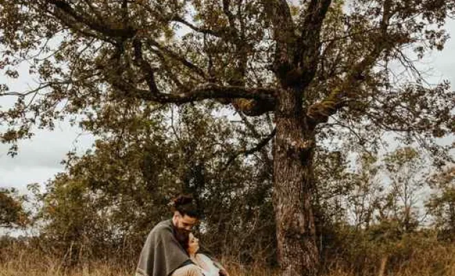 Photographe professionnelle séance photo couple à Besançon, Besançon, TAILS PHOTOGRAPHIE