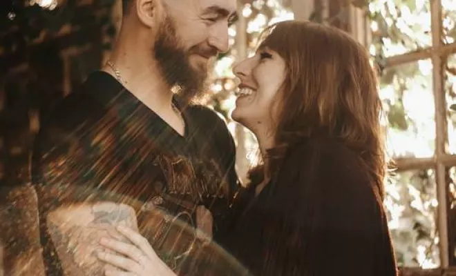 Photographe professionnelle séance photo couple à Besançon, Besançon, TAILS PHOTOGRAPHIE