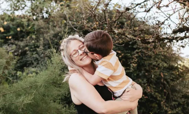 Photographe professionnelle séance photo famille à Besançon, Besançon, TAILS PHOTOGRAPHIE