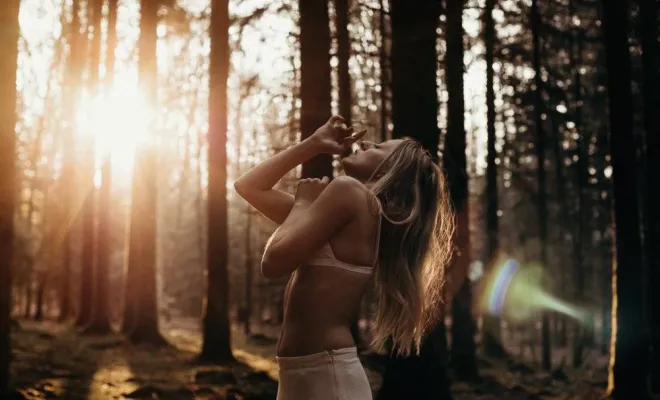 Photographe professionnelle séance photo femme bohème à Besançon, Besançon, TAILS PHOTOGRAPHIE