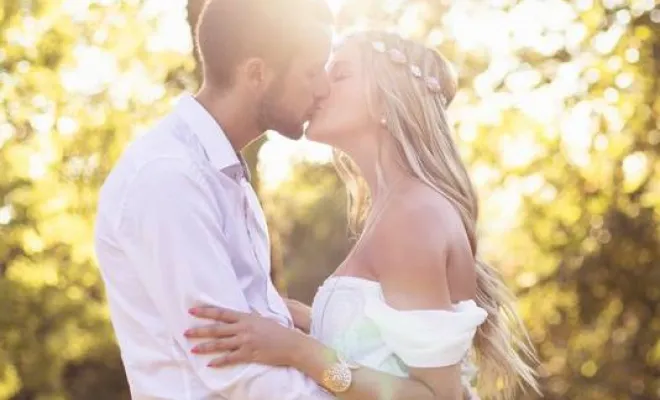 Photographe professionnelle séance photo grossesse en couple à Besançon, Besançon, TAILS PHOTOGRAPHIE