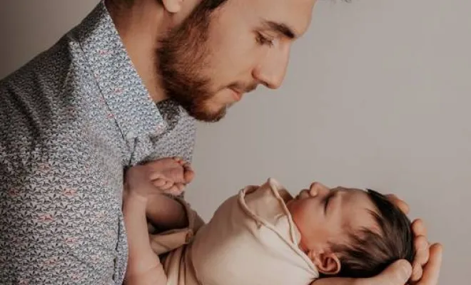 Photographe professionnelle séance photo naissance à Besançon, Besançon, TAILS PHOTOGRAPHIE