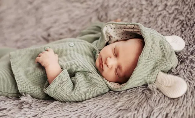 Photographe professionnelle séance photo naissance à domicile à Besançon, Besançon, TAILS PHOTOGRAPHIE