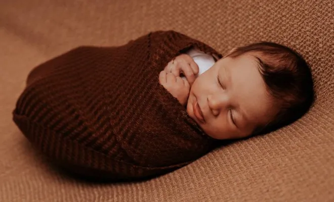 Photographe professionnelle séance photo naissance garçon à Besançon, Besançon, TAILS PHOTOGRAPHIE