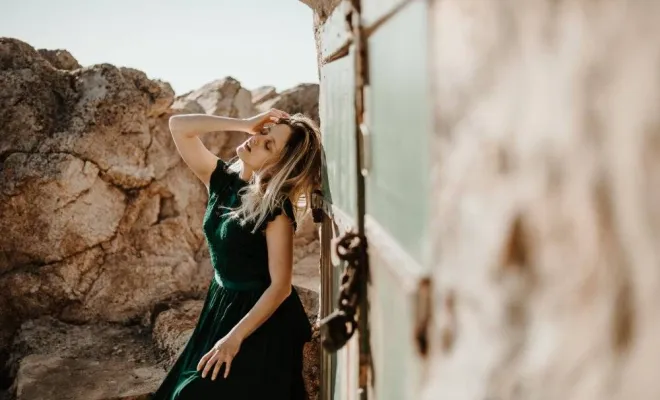 Photographe professionnelle séance photo portrait femme à Besançon, Besançon, TAILS PHOTOGRAPHIE