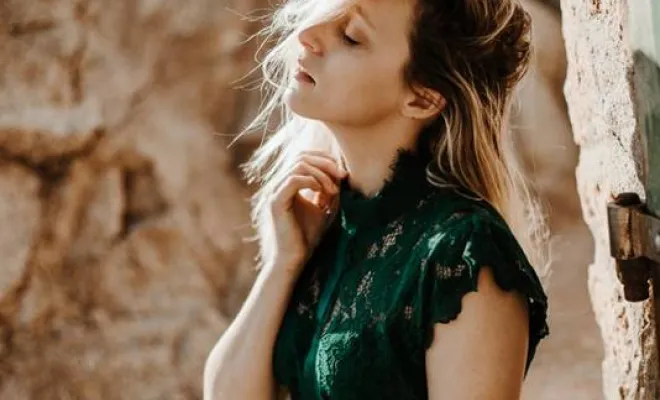 Photographe professionnelle séance photo portrait femme à Besançon, Besançon, TAILS PHOTOGRAPHIE