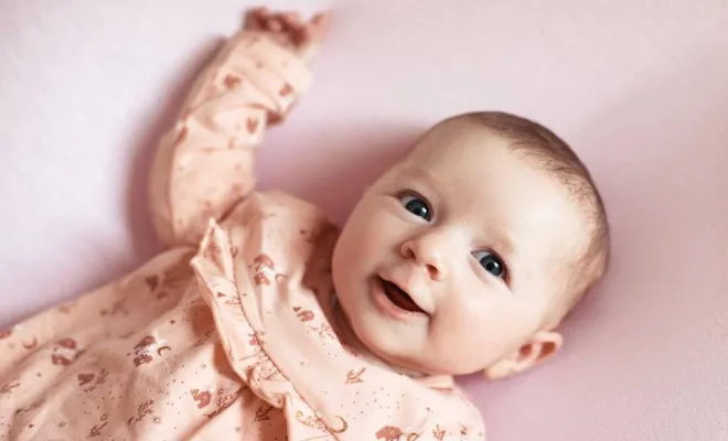 Photographe professionnelle shooting bébé à Besançon, Besançon, TAILS PHOTOGRAPHIE