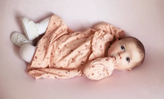 Photographe professionnelle shooting bébé à Besançon, Besançon, TAILS PHOTOGRAPHIE