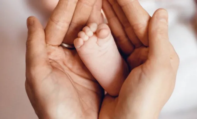 Photographe professionnelle shooting bébé à Besançon, Besançon, TAILS PHOTOGRAPHIE