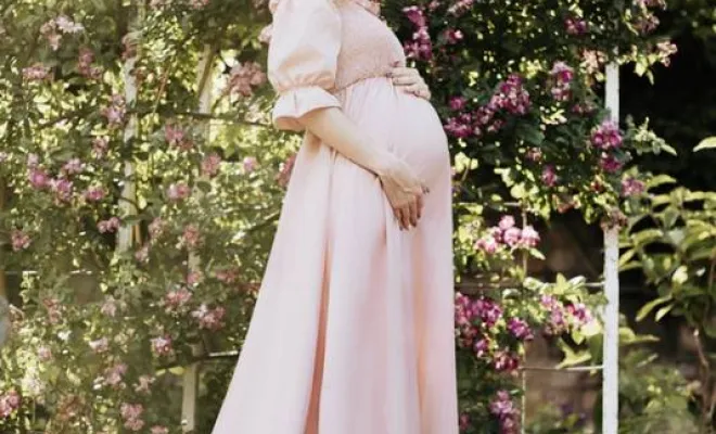 Photographe professionnelle shooting grossesse à Besançon, Besançon, TAILS PHOTOGRAPHIE