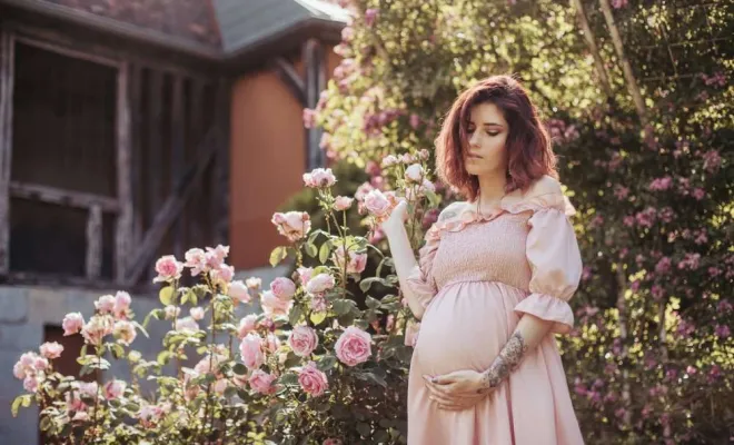 Photographe professionnelle shooting grossesse à Besançon, Besançon, TAILS PHOTOGRAPHIE