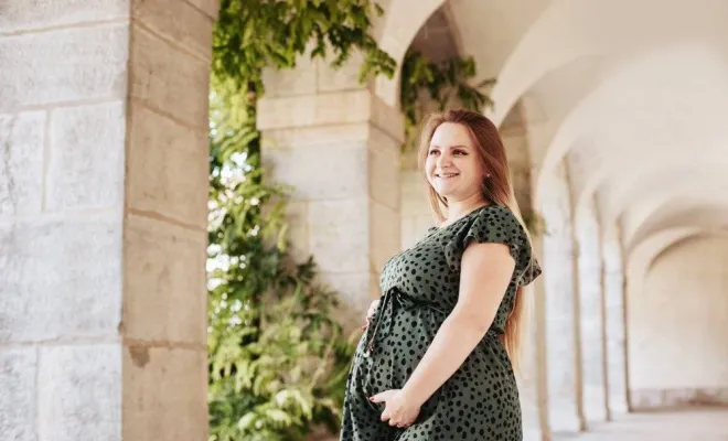 Photographe professionnelle shooting grossesse à Besançon, Besançon, TAILS PHOTOGRAPHIE