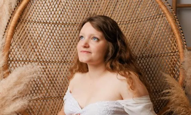 Photographe professionnelle shooting grossesse en studio à Besançon, Besançon, TAILS PHOTOGRAPHIE