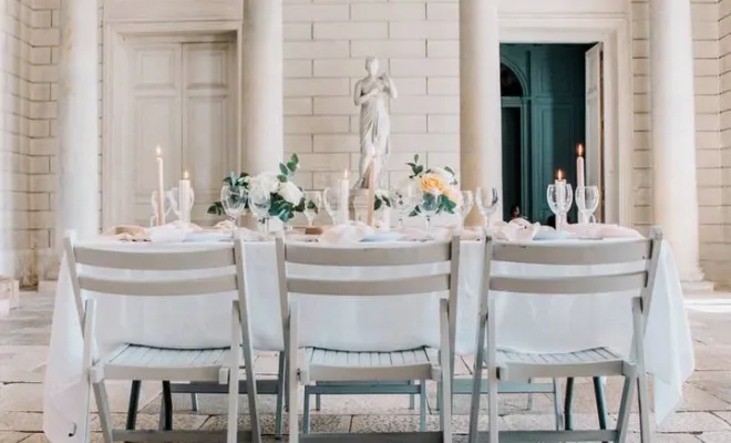 Photographe professionnelle shooting mariage au château de Moncley près de Besançon, Besançon, TAILS PHOTOGRAPHIE