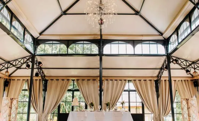 Photographe professionnelle shooting mariage au Moulin de la Mangue près de Besançon, Besançon, TAILS PHOTOGRAPHIE